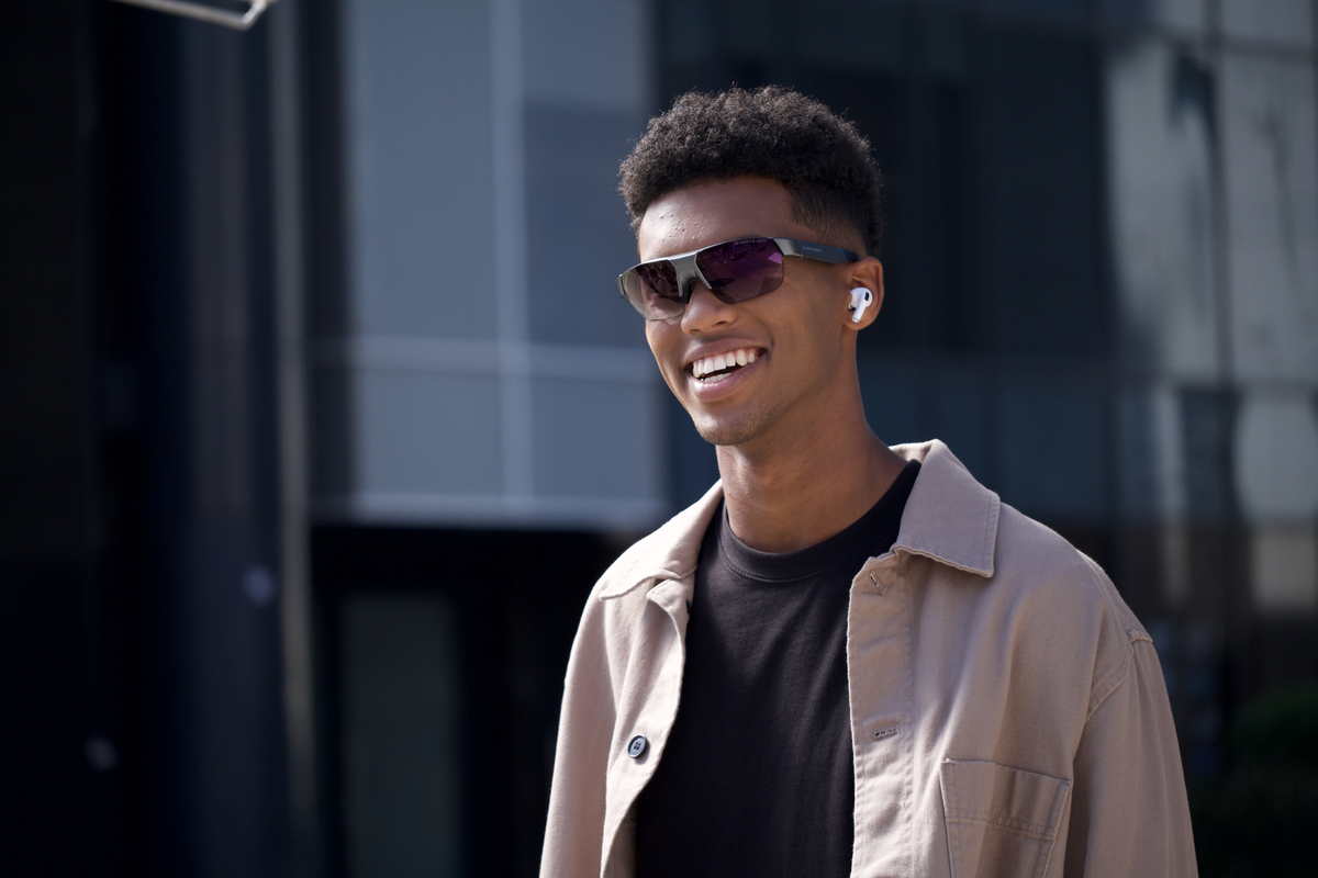 Image of man wearing Maverick Sport Glasses